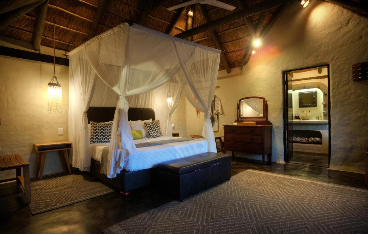 Safari Lodge - Заповедник Амакхала Экстерьер фото